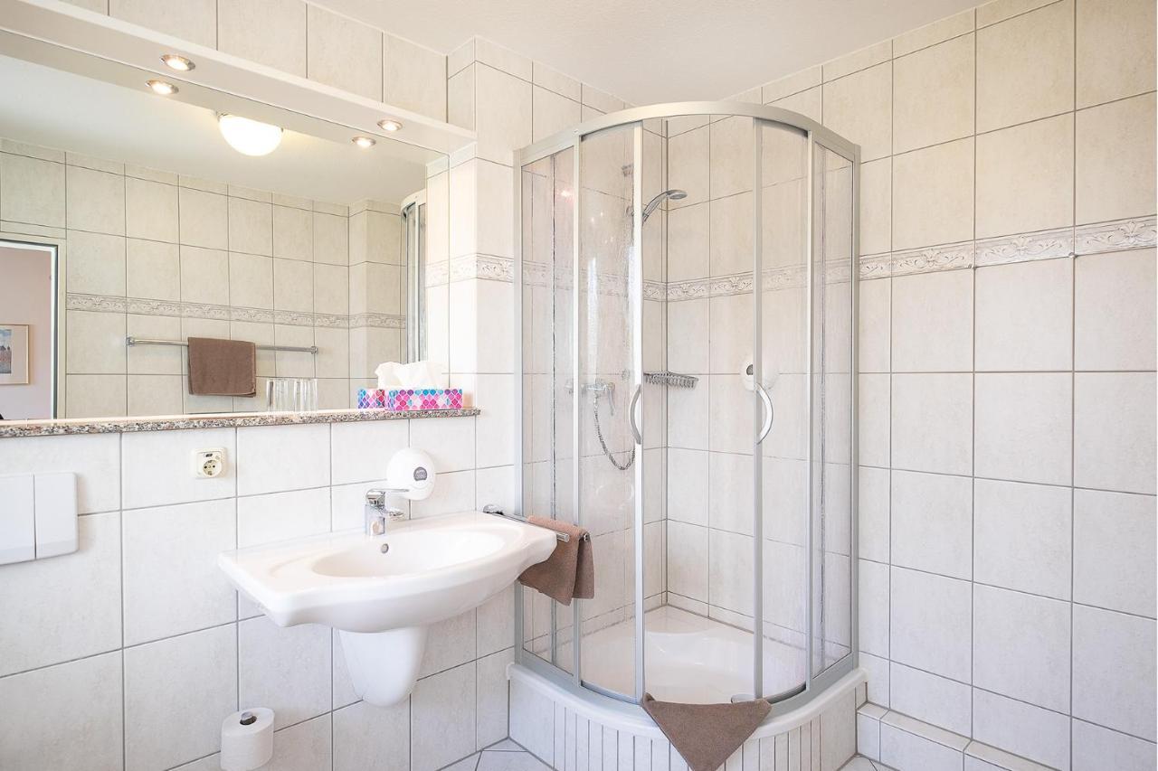 Am Steinberg 3*